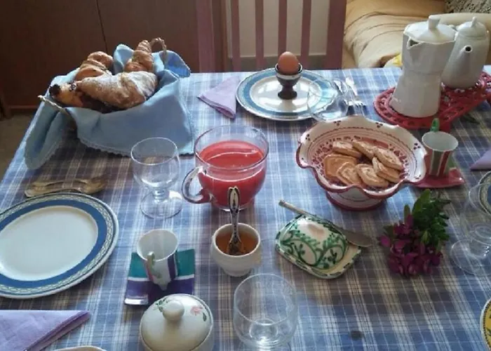 Alojamento de Acomodação e Pequeno-almoço Casa Salvia *